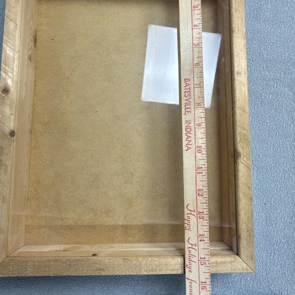 Wood Display Case  12 x 16 x 2 1/2 for Arrowheads Knifes Collectibles & More